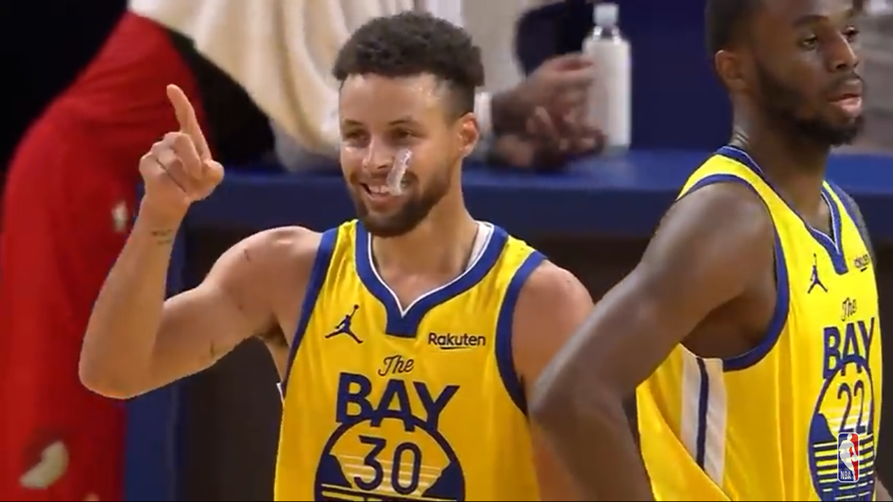 Stephen Curry Scores Career High 62pts