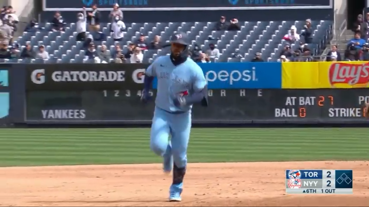 All Opening Day Home Runs!