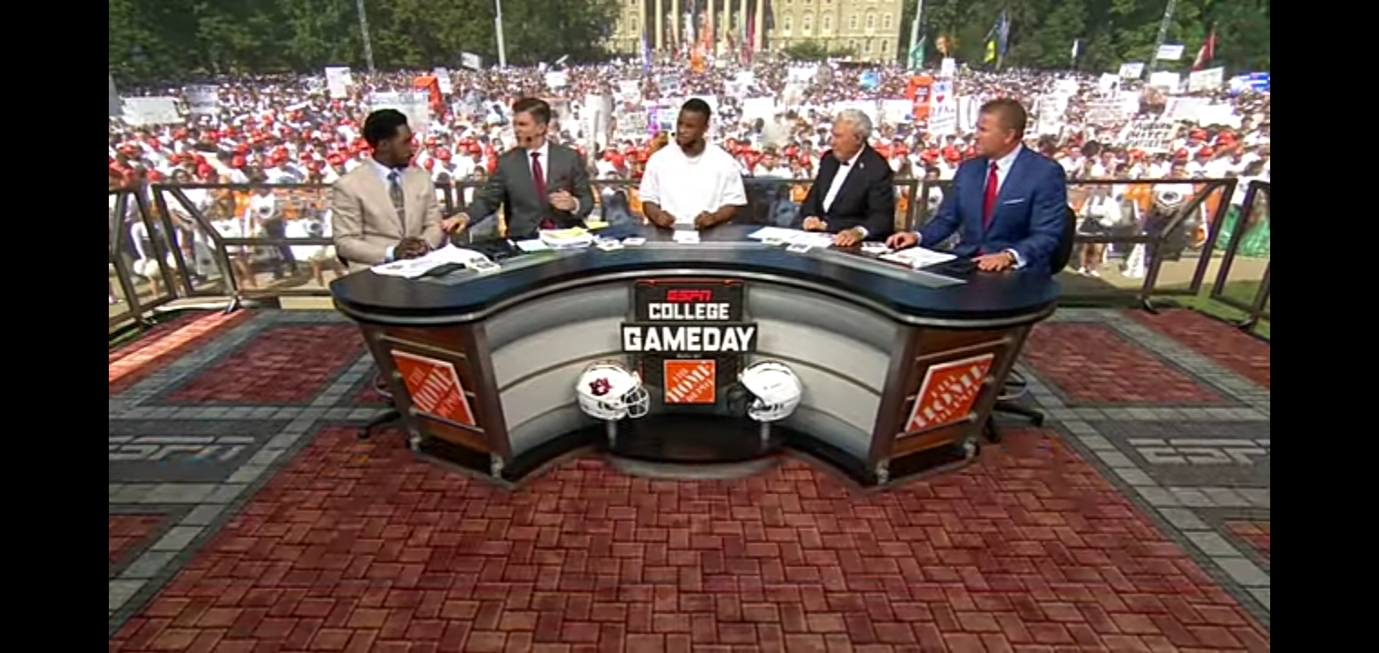 Lee Corso’s headgear pick for Auburn vs. Penn State with Saquon Barkley