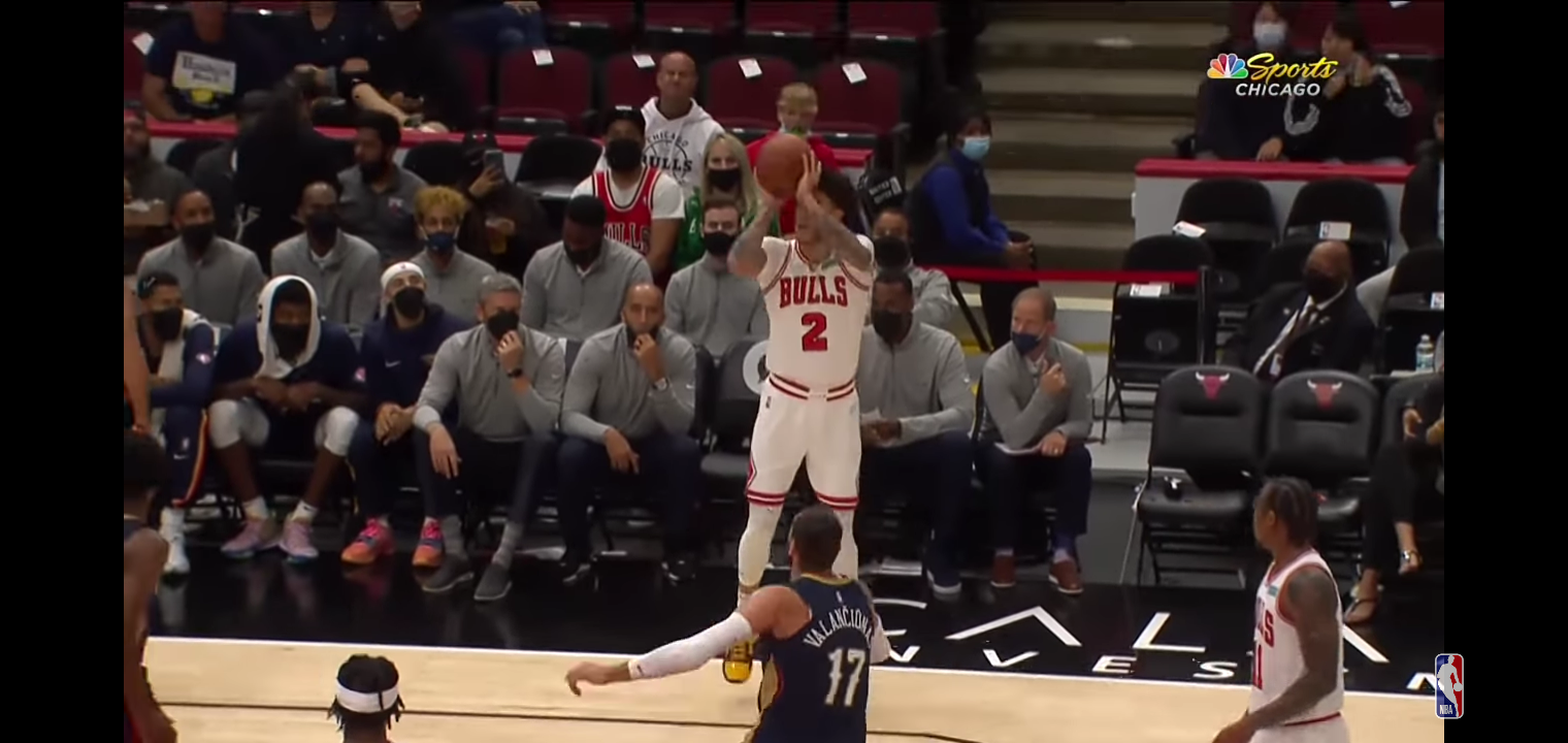 Lonzo Ball DRAINS 5 Threes & Throws a One-Handed Oop!