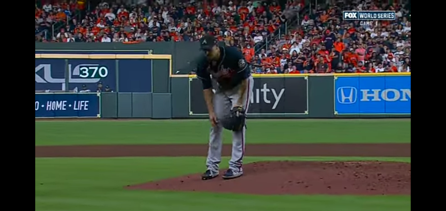 Braves’ Charlie Morton gets 3 outs ON A BROKEN LEG in World Series Game 1!!