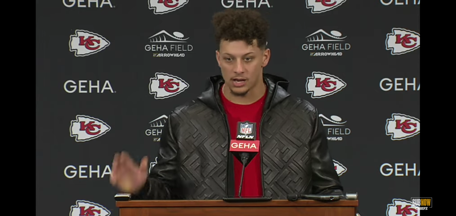 Patrick Mahomes: “We went out there and handled business”