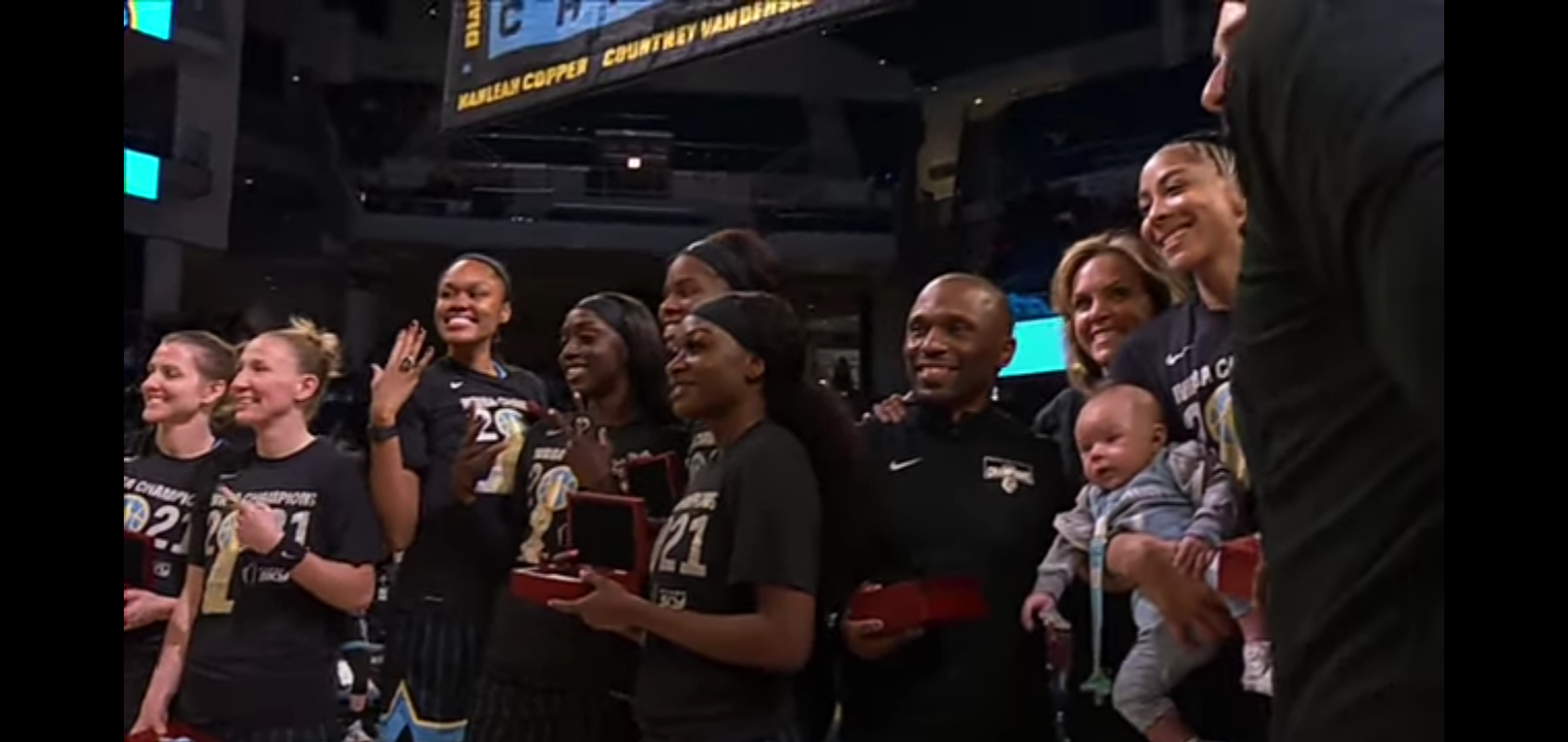 Candace Parker & Chicago Sky Receive Rings In Championship Ceremony, Unveil 2021 Title Banner!