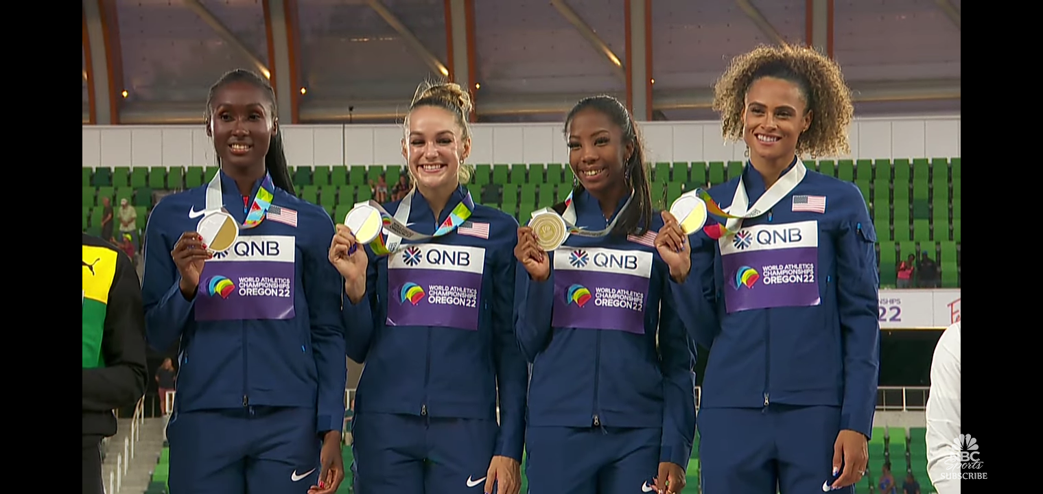 Dominant U.S. women receive 4×400 medals to wrap up incredible World Championships