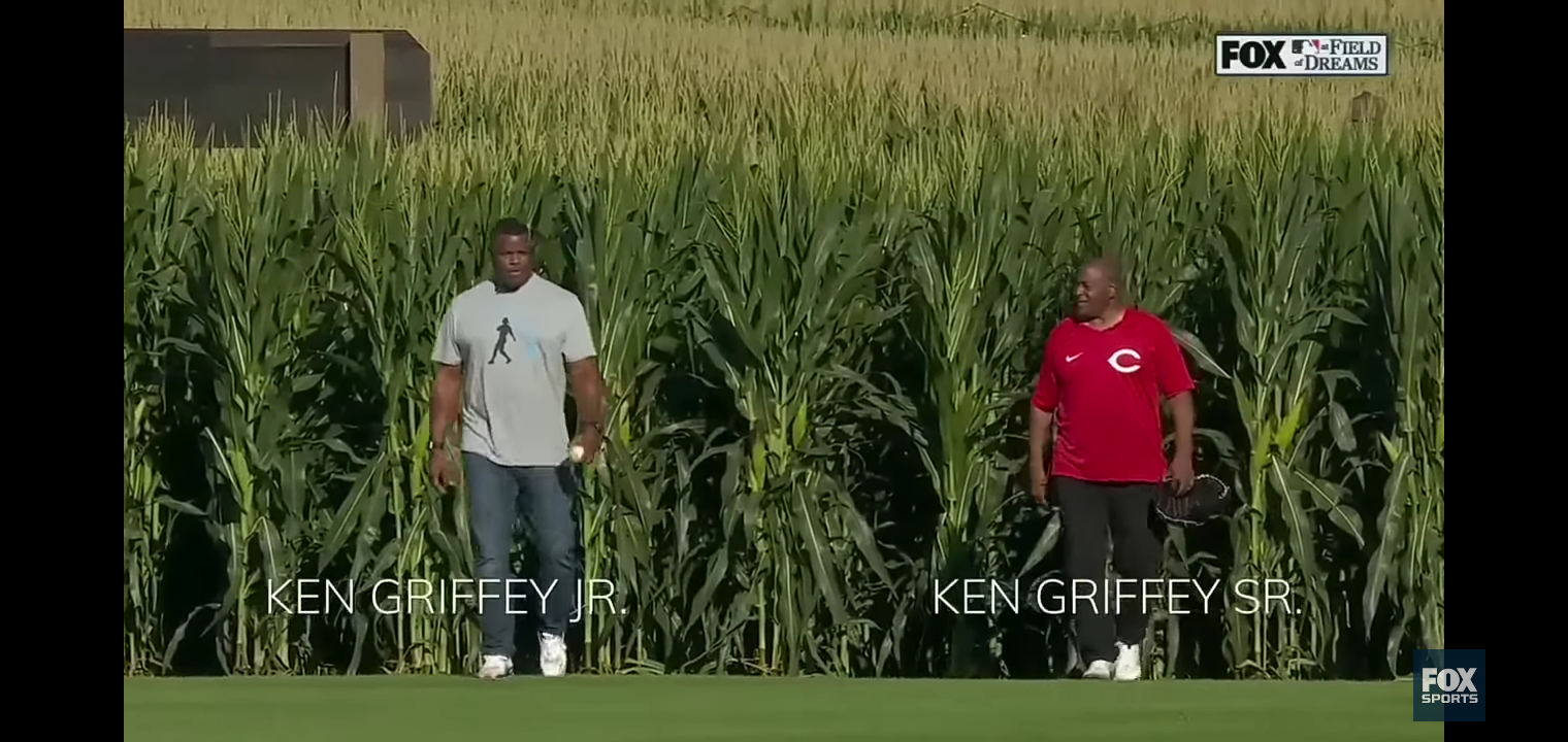 Ken Griffey Jr. & Sr., Reds & Cubs emerge from corn for ‘Field of Dreams’ game