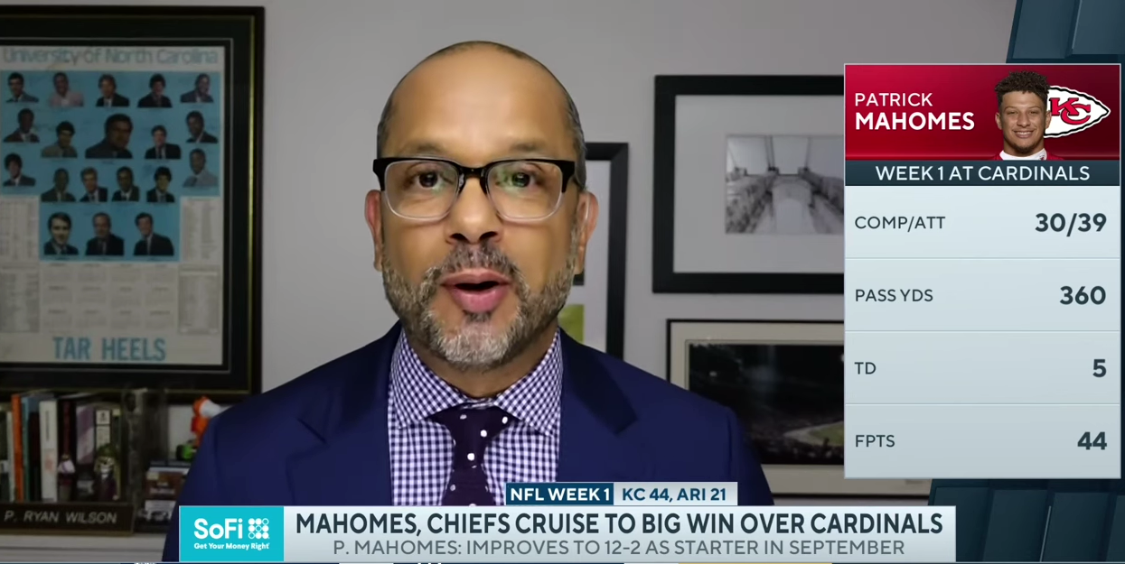 Buccaneers TAKE DOWN Cowboys on SNF, Dak Prescott LEAVES GAME with thumb injury