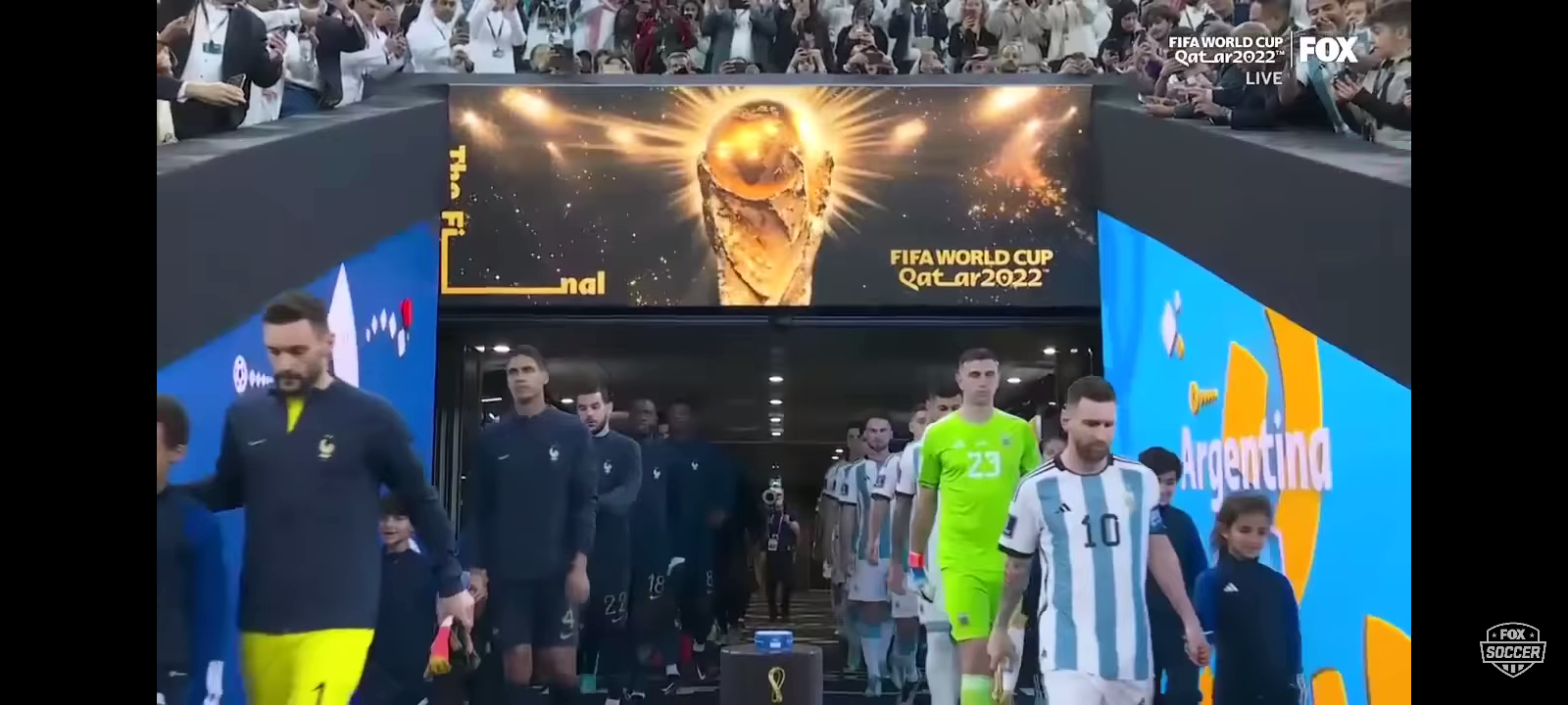 Argentina and France walk outs and national anthems ahead of World Cup Final