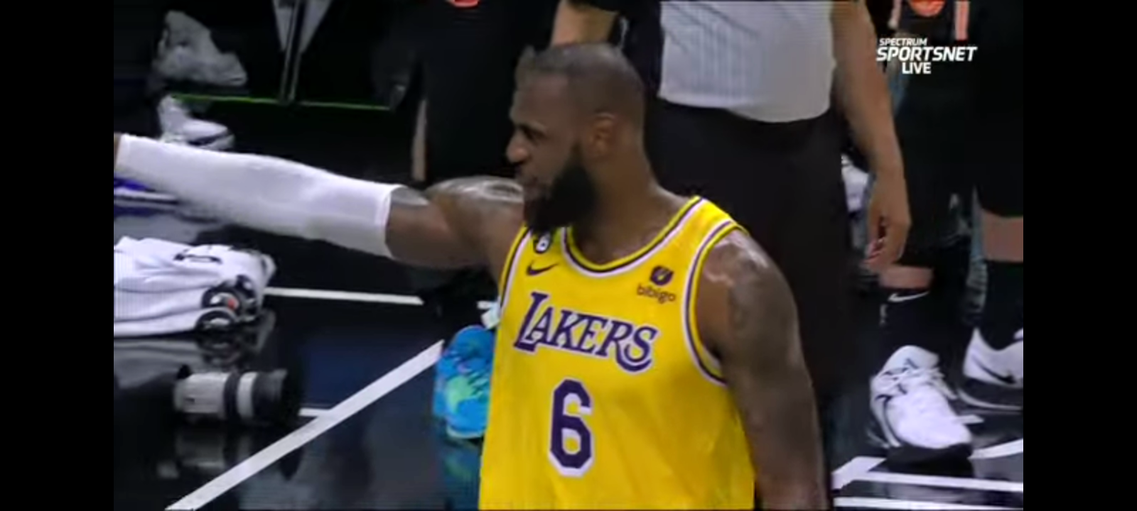 LeBron James Drops SEASON HIGH 47 PTS On His Birthday