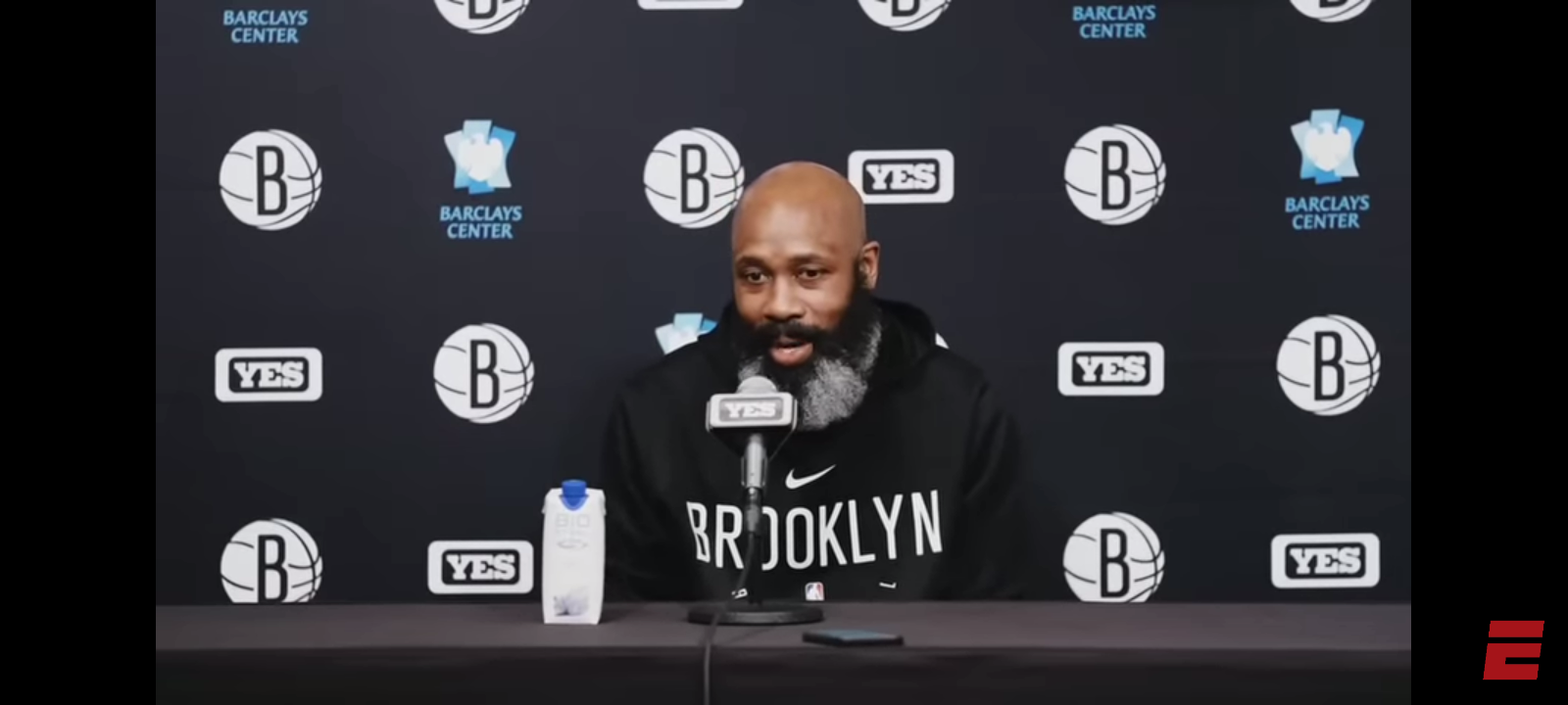 Jacque Vaughn sheds light on meeting he had with Kyrie Irving after trade request