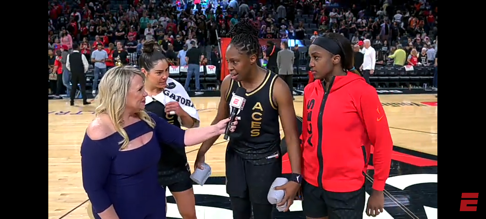 A RACE TO THE FINISH 🔥 New York Liberty vs. Las Vegas Aces