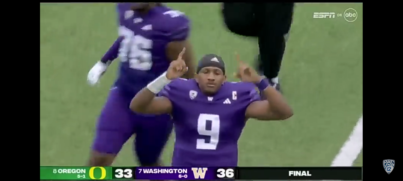 No. 7 Washington vs. No. 8 Oregon Football Highlights
