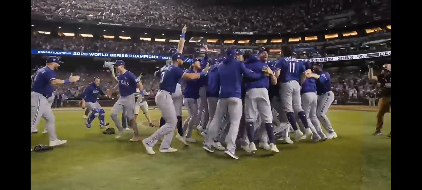 World Series final out RAW ON-FIELD VIDEO!