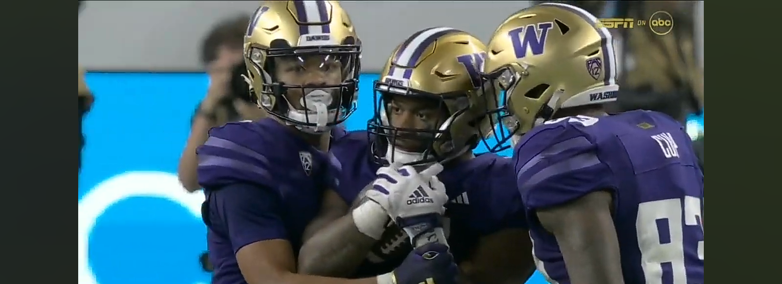 No. 3 Washington CLAIMS 1st Pac-12 Title since 2018, SURVIVES No. 5 Oregon