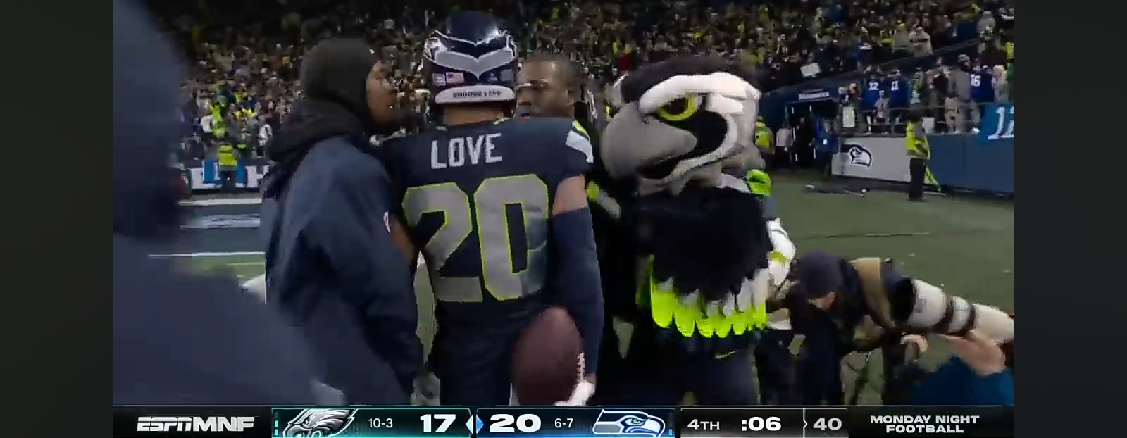 Drew Lock, Seahawks SHOCK Eagles With LATE TOUCHDOWN To Snap Losing Streak