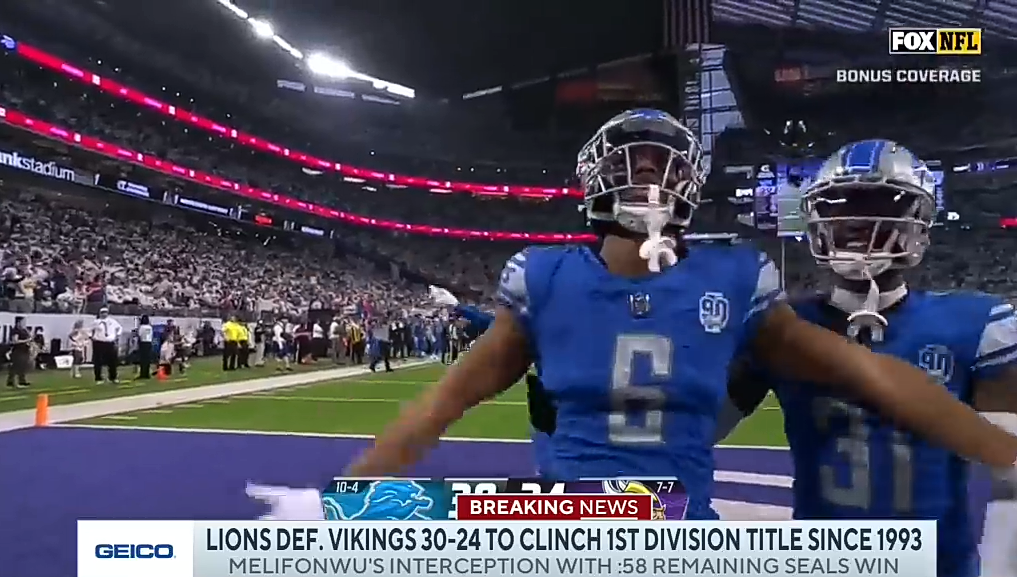 Lions SLAY Vikings 30-24 to CLINCH 1st Division Title since 1993