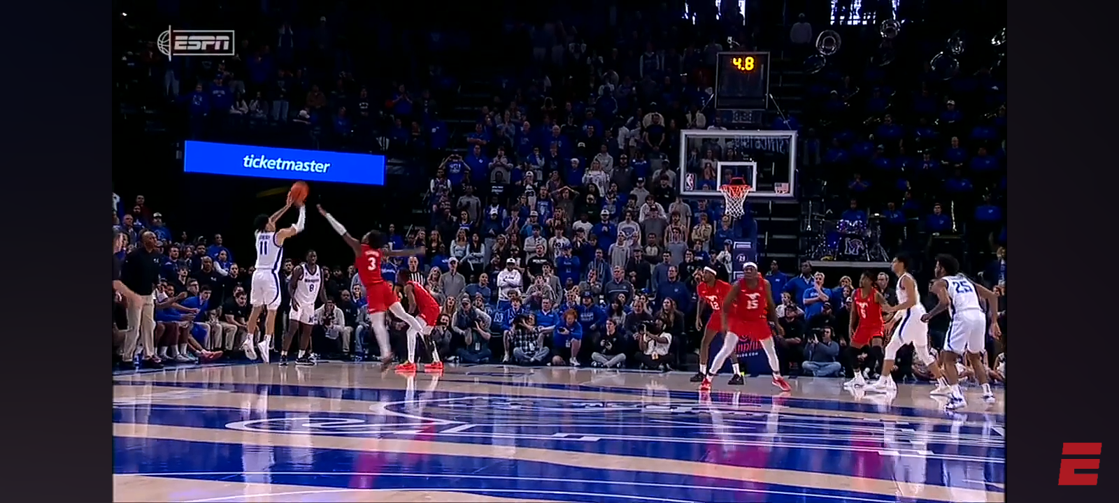 Jahvon Quinerly hits a BUZZER BEATER for Memphis AGAIN 🤯