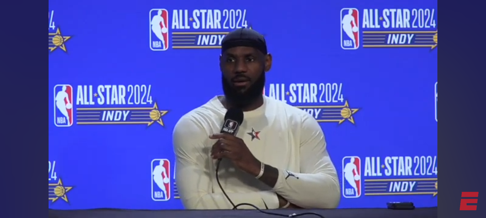 LeBron opens up on retirement timeline, admits he’s ’50/50′ on a farewell tour