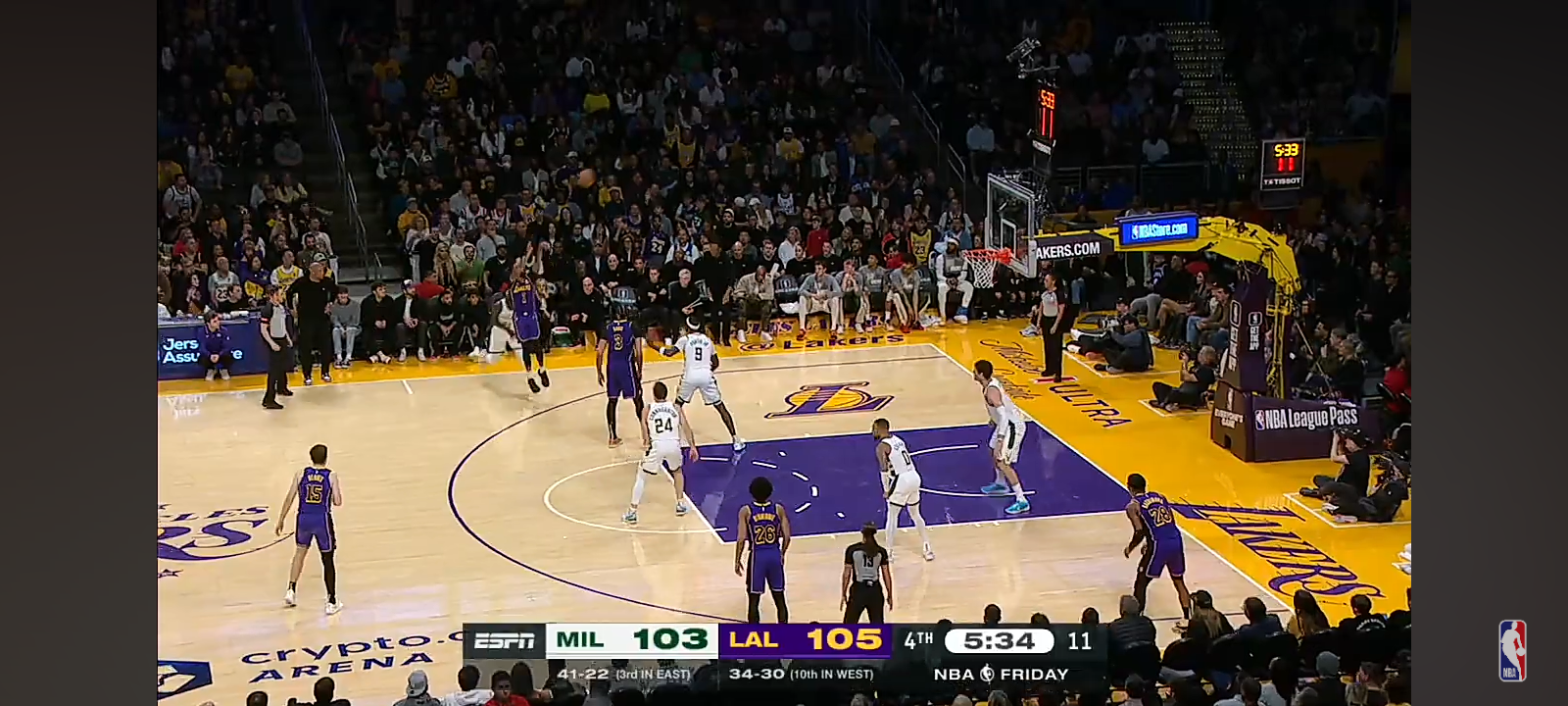 Final 5:36 INSANE ENDING Bucks vs Lakers 🚨 | March 8, 2024