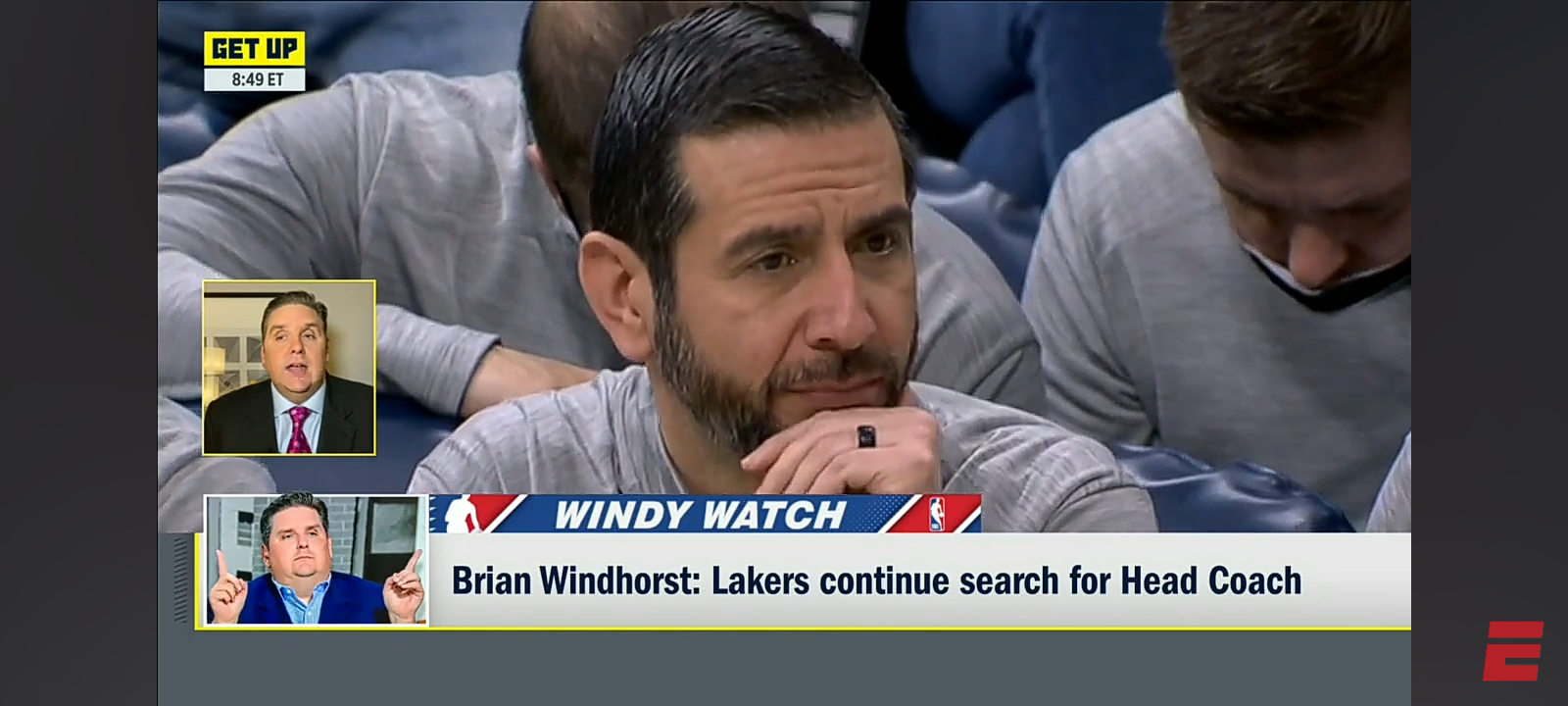 LeBron continues to DISTANCE himself from Lakers head coach search 👀