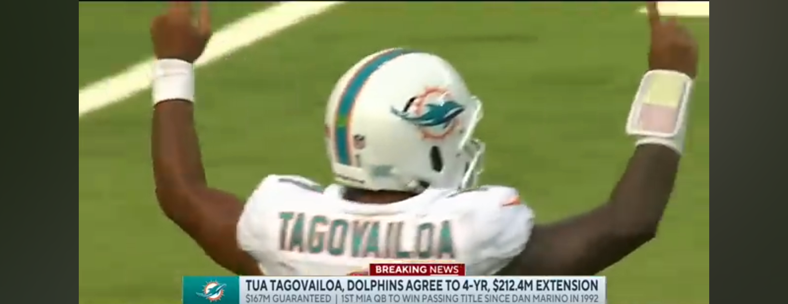 Tua Tagovailoa, Dolphins agree to 4-year $212.4M extension
