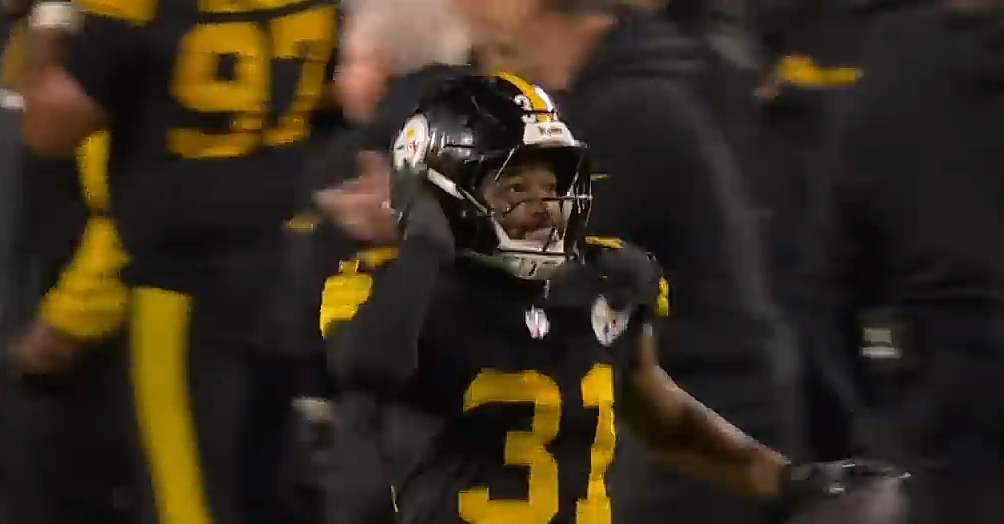 Steelers HOLD OFF Giants on MNF for 3rd straight win