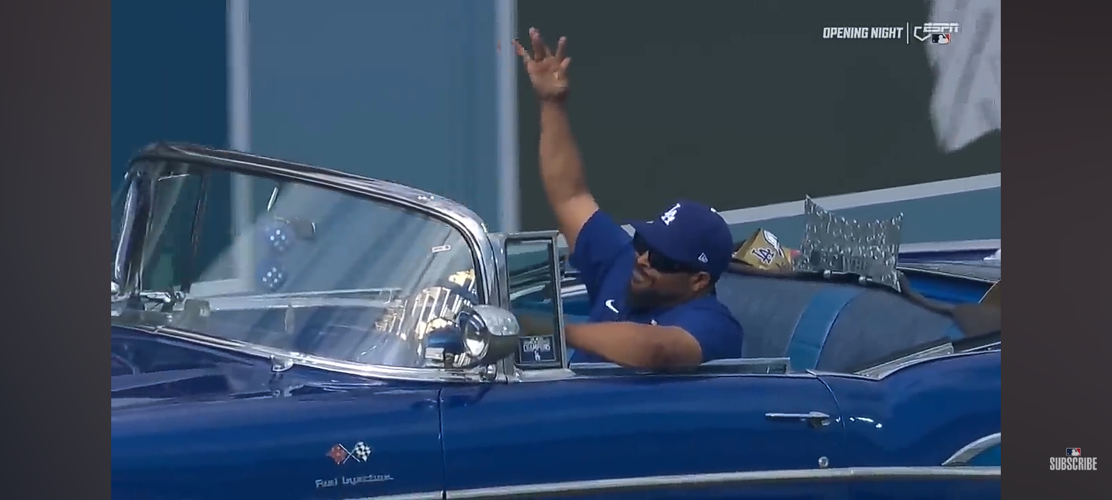 Ice Cube, Kirk Gibson, Freddie Freeman and more celebrate Dodgers championship in 1st home game!