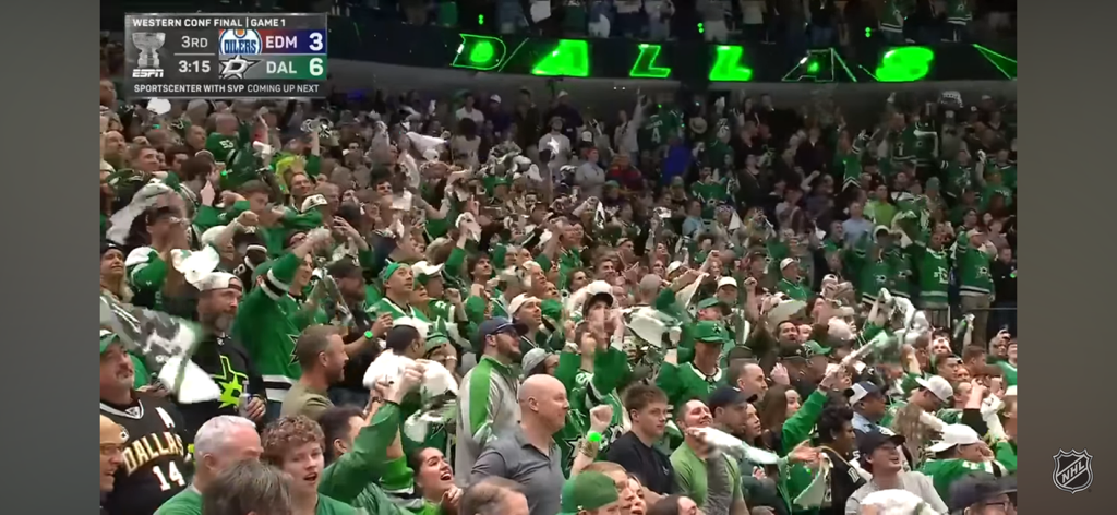 STARS score FIVE in the 3rd to STUN Oilers 🤩🖐