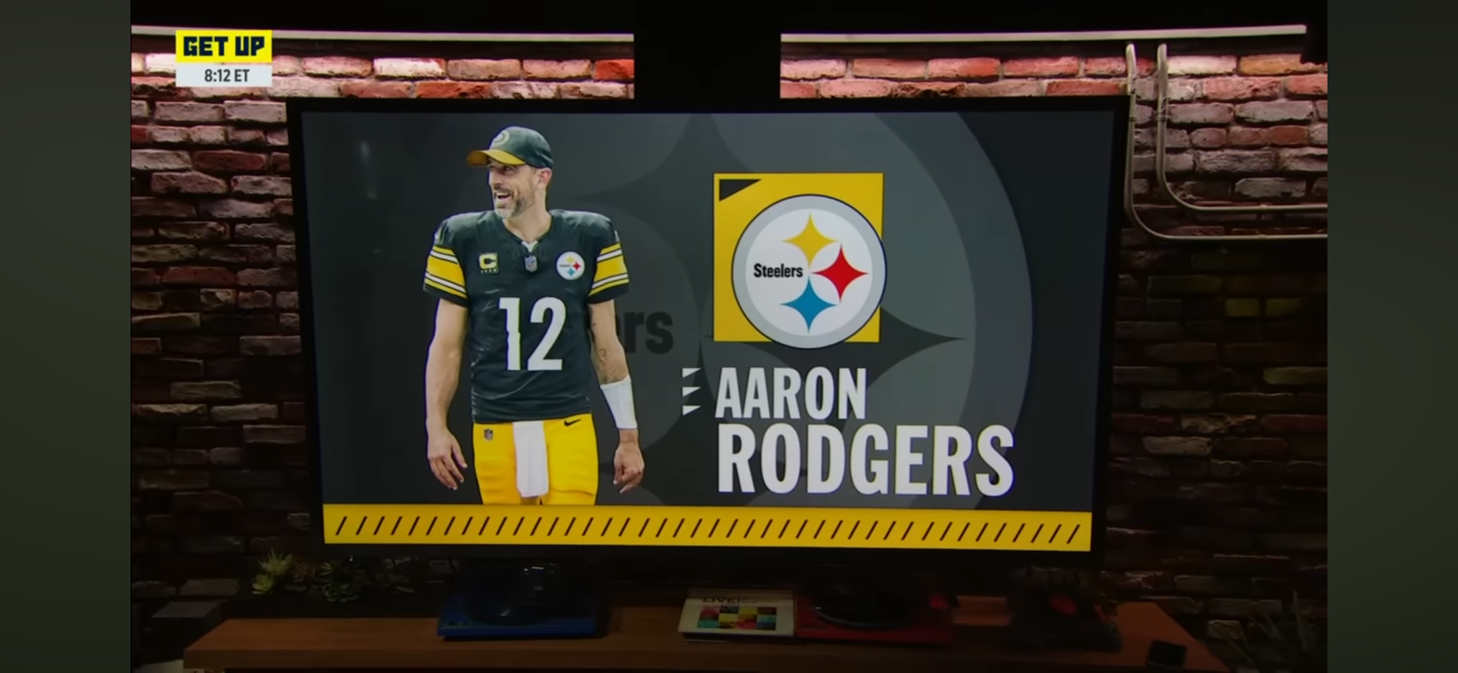 RC says ‘Aaron Rodgers is no longer elite’ 🗣️ + How do the Steelers stack up in the AFC? 👀