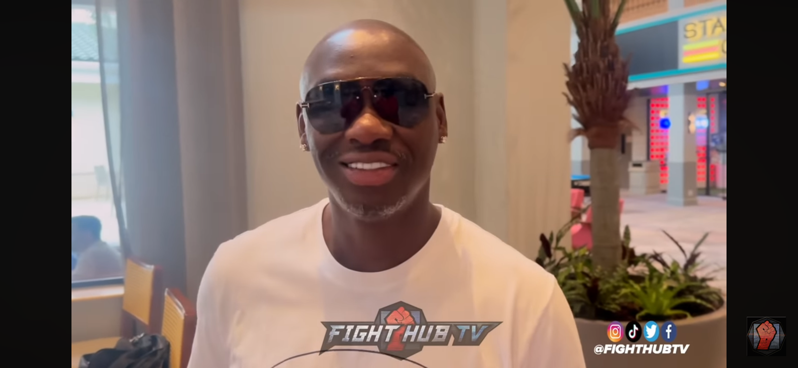 Jake SAVED Tank from Roach rematch! – Antonio Tarver REVEALS ALL in Jake vs Gervonta