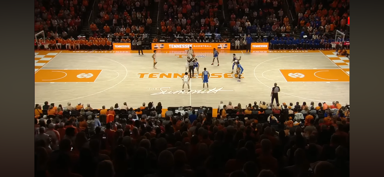 HEATED RIVALRY 🍿 Kentucky Wildcats vs. Tennessee Volunteers