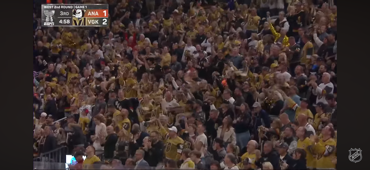 Vegas SNATCHES Game 1 away with LATE GOAL!