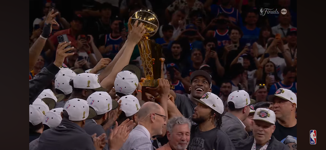 The New York Knicks Larry O’Brien NBA Championship Trophy Presentation 🏆